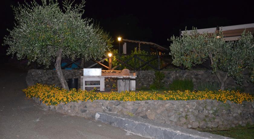 Seacily Etna House Villa Piedimonte Etneo Szoba fotó